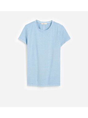 NWT Madewell Light Blue Essential Slim Tee in Lightweight Cotton - Size: Medium